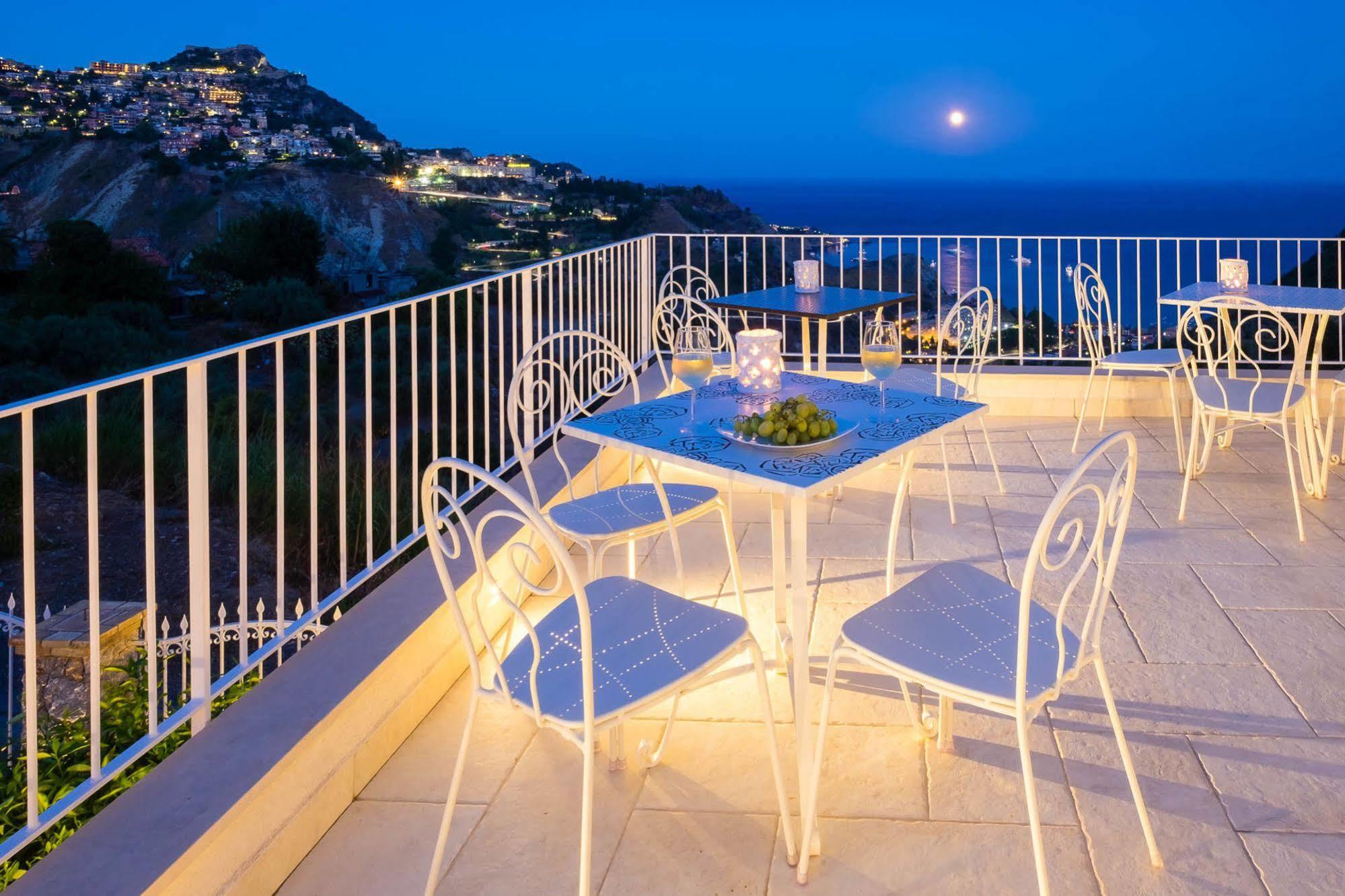 Sciccosa Guest House Taormina Kültér fotó